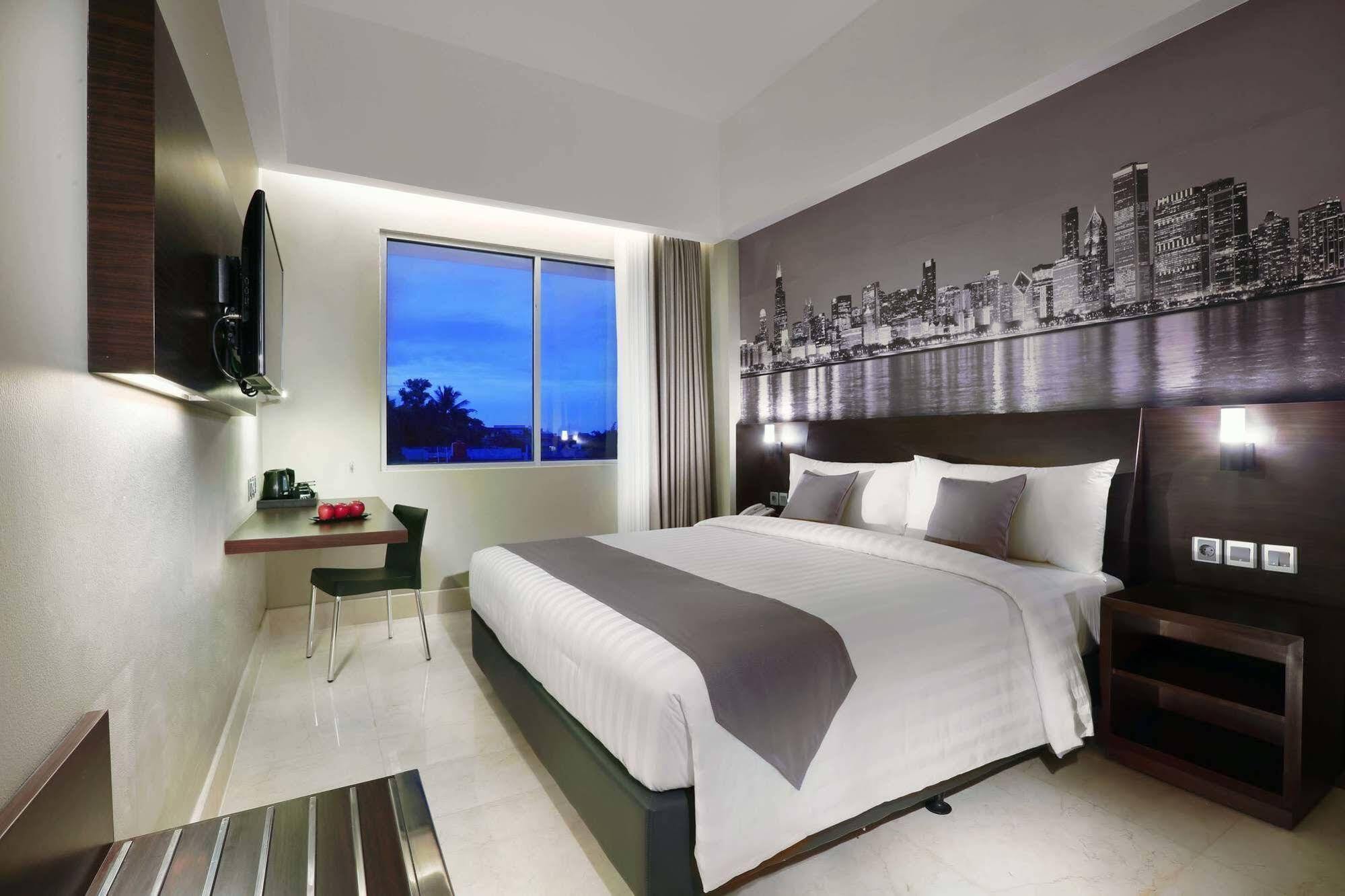 Neo+ By Aston 3*
